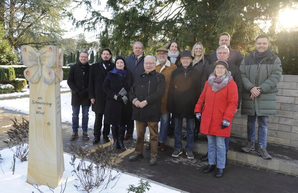 Sternenkinder-Grabanlage eingeweiht